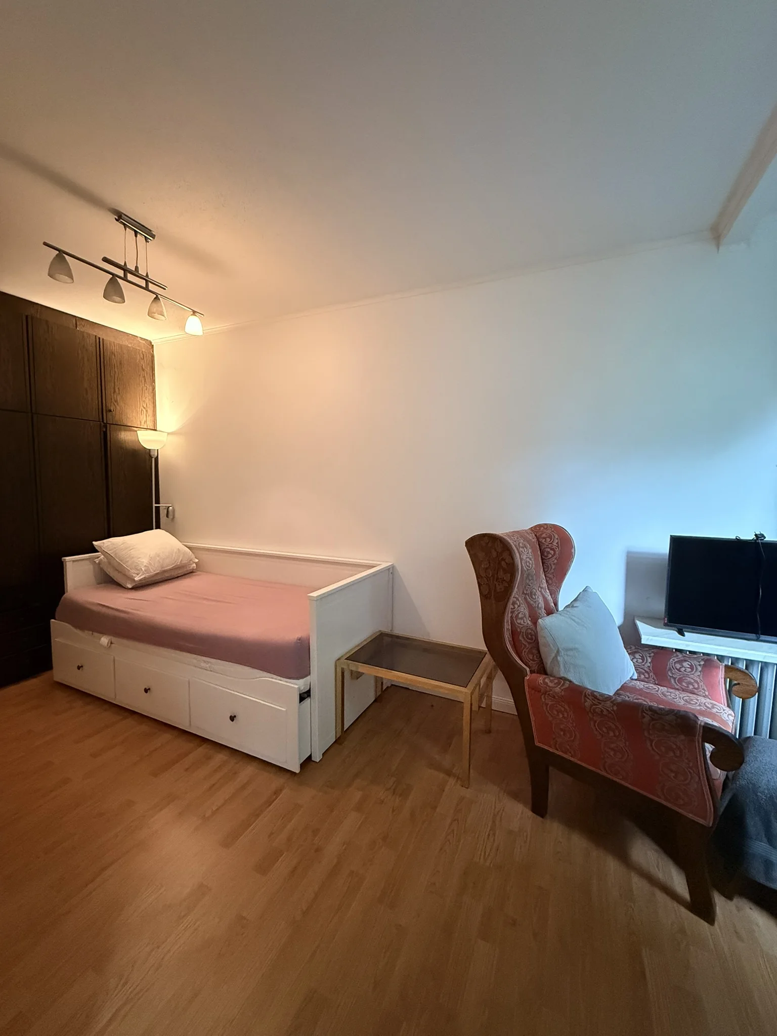 Bungalow in Hamburg-Marmstorf – Flexibles Arbeits- oder Gästezimmer