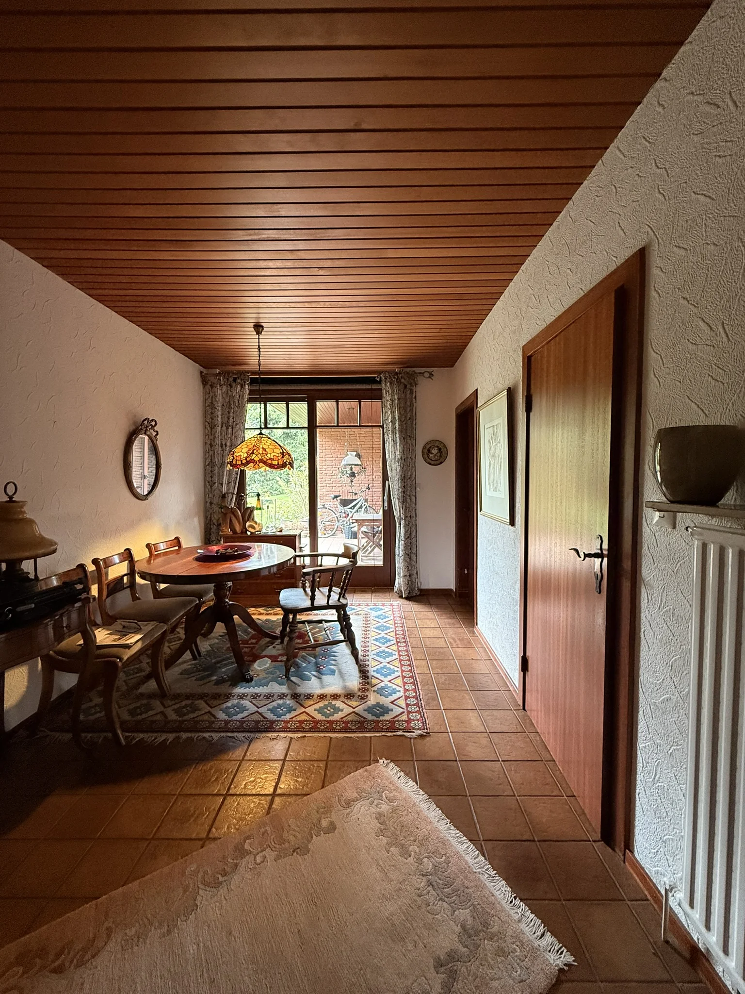 Bungalow in Hamburg-Marmstorf – Zentrale Essdiele