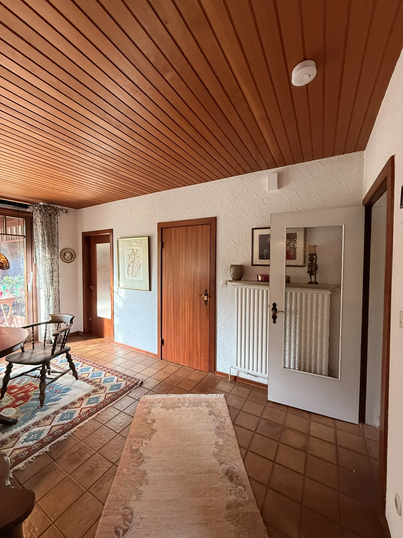 Bungalow in Hamburg-Marmstorf – Essdiele und Flurbereich