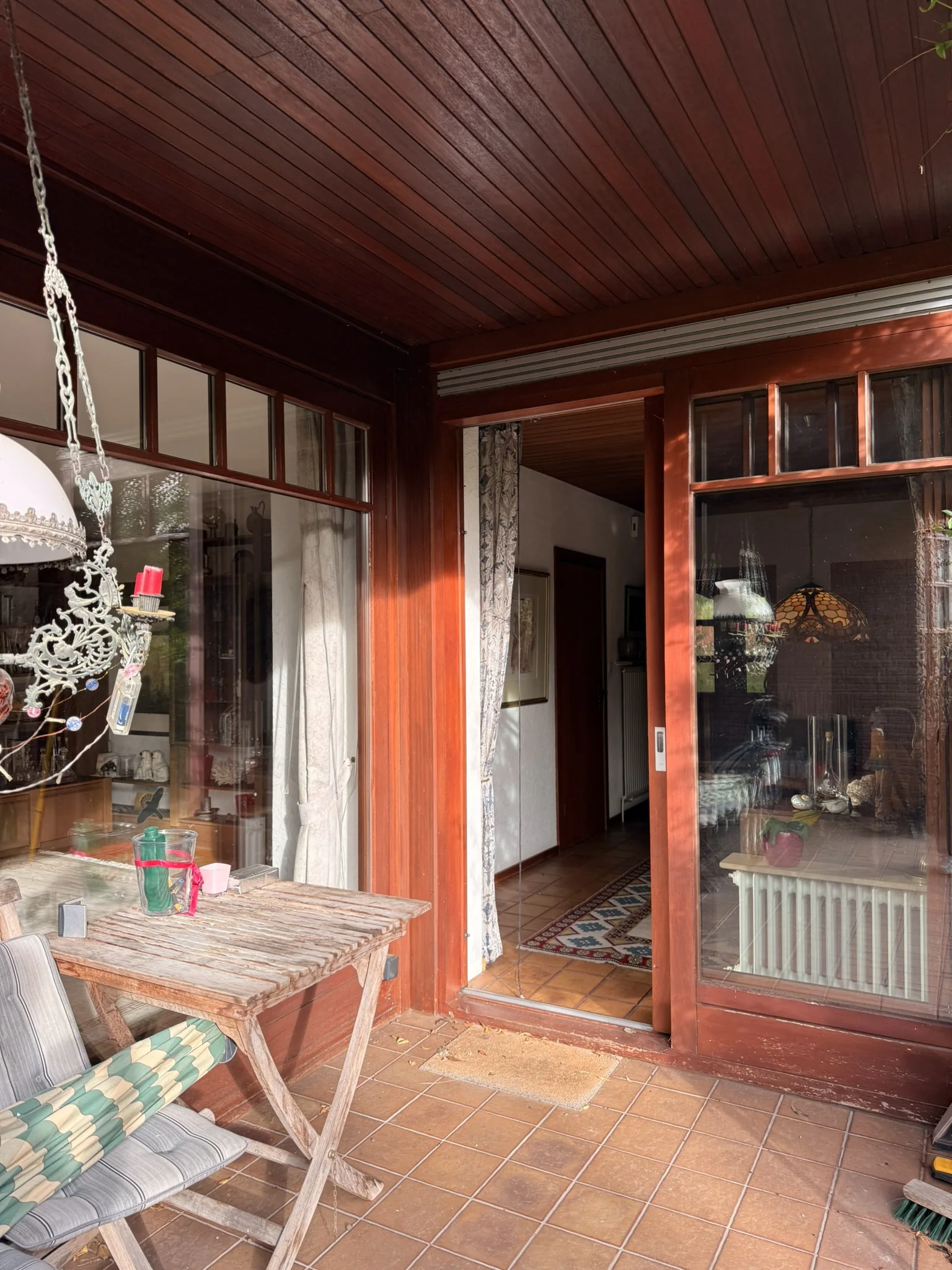 Bungalow in Hamburg-Marmstorf – Überdachter Terrassenbereich
