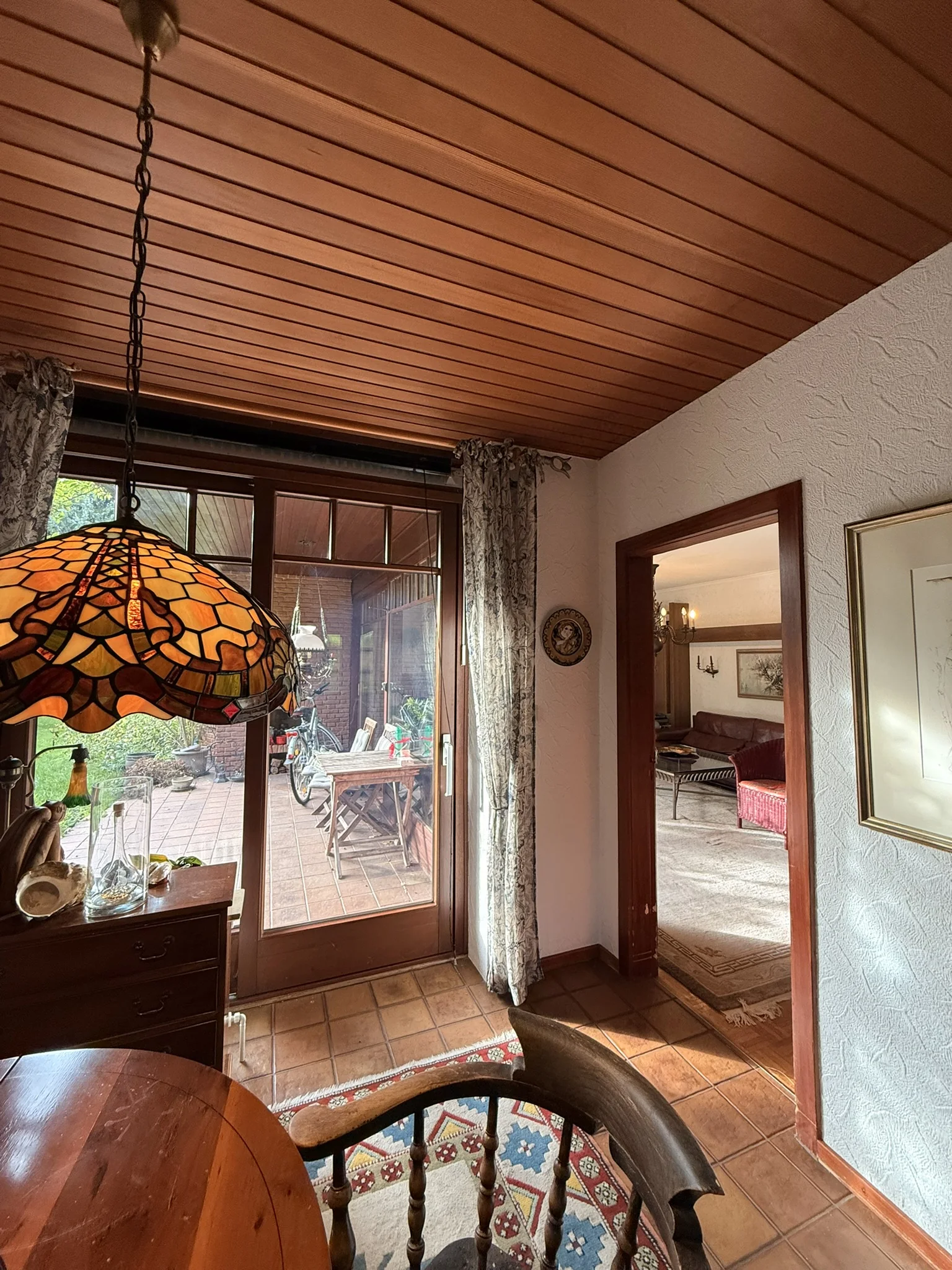Bungalow in Hamburg-Marmstorf – Essdiele mit Terrassenzugang